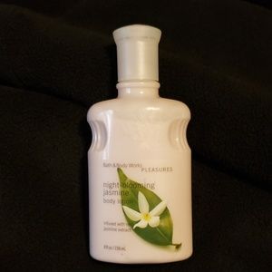 Bath & Body Night Blooming Jasmine lotion